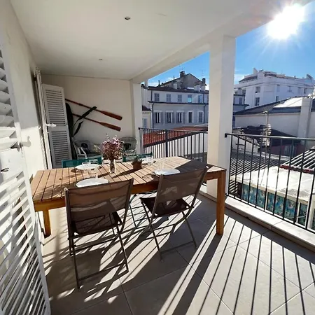 Beautiful 3 Bedrooms In Apartmán
